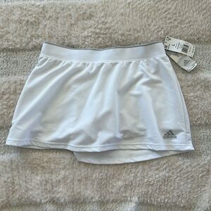 adidas Women's Core Club Skirt White, built in shorts, White, Large, NWT